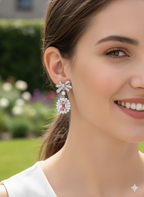 Queen line Bow Drops