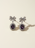 Queen line Bow Drops