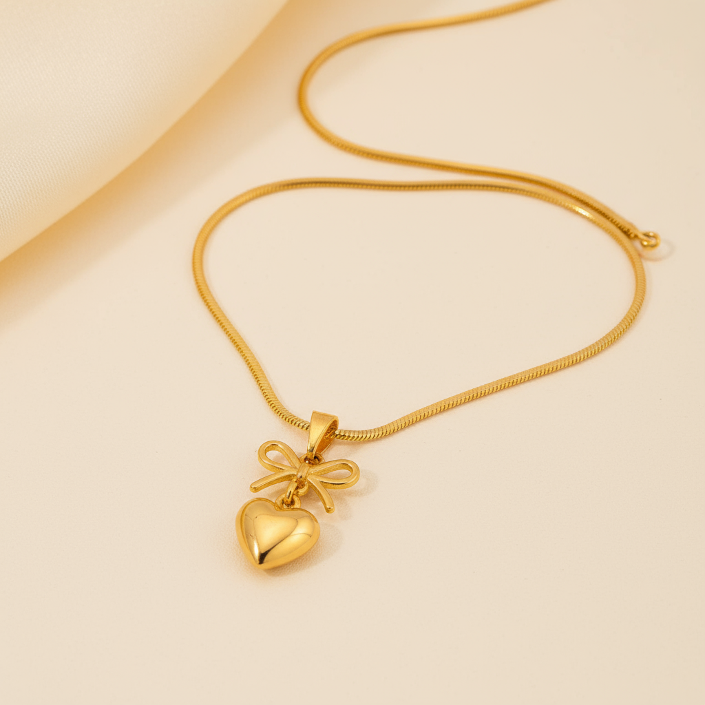 Amour Bow Heart Pendant Set
