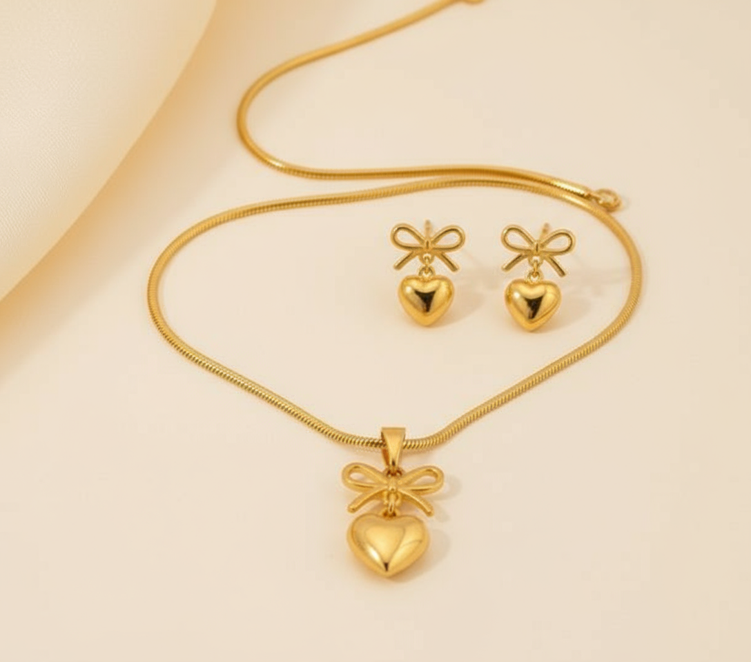 Amour Bow Heart Pendant Set