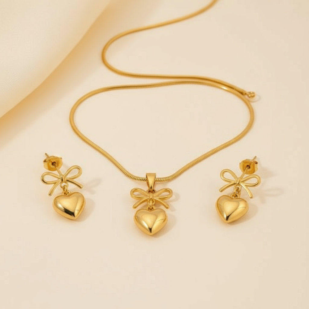 Amour Bow Heart Pendant Set