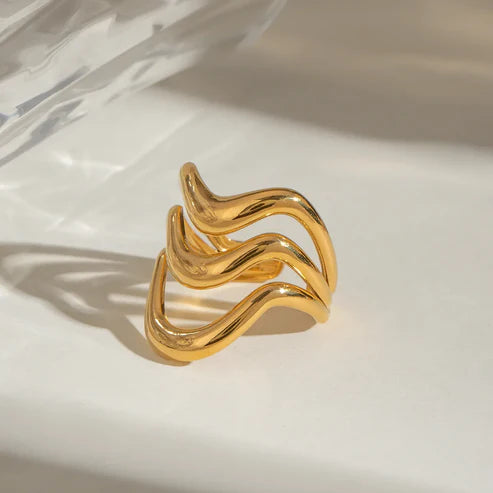 Wave Glow Ring