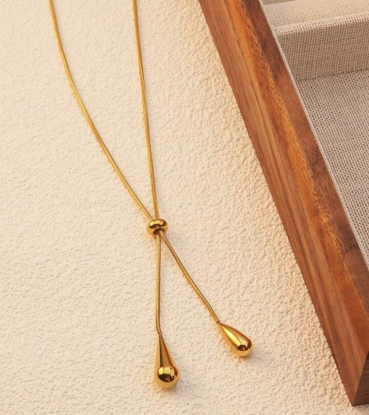 Liquid Drop Necklace