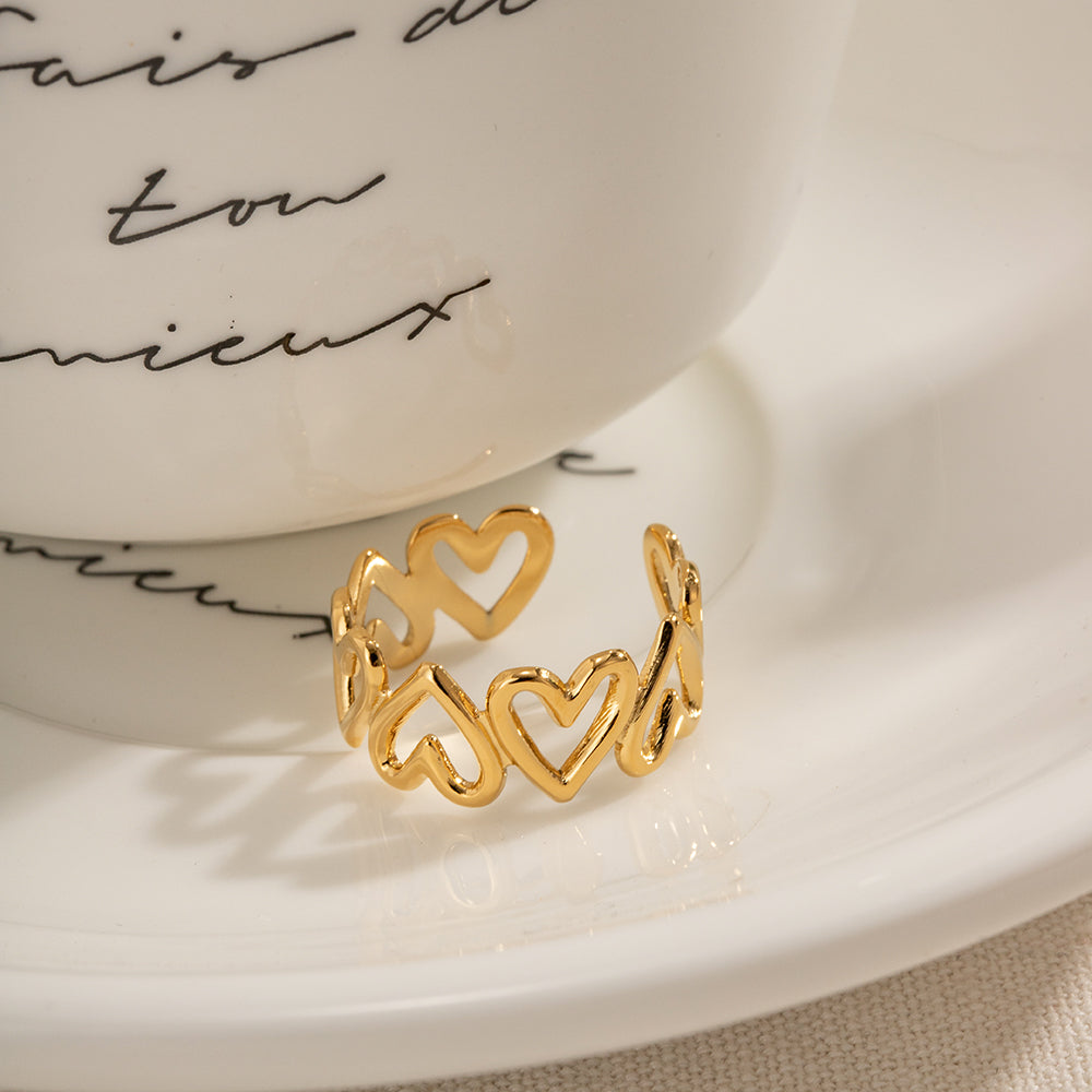 Heartline Ring